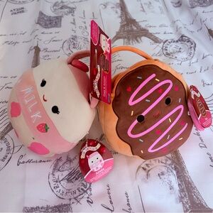 Plushies Hello Kitty, Squishmallows, and Bunny